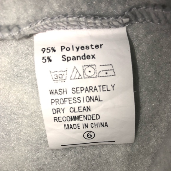 Friends Hooded Sweatshirt - Picture 5 of 6